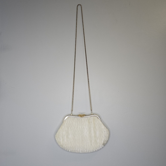 Goldco Vintage Pearl White Evening Bag 1970's Seashell Closure - Picture 1 of 15